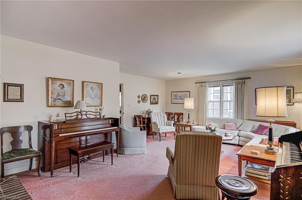 304 North Hawthorne Road Winston-Salem, NC 27104 - Photo 6 of 21 Gallery Image 6
