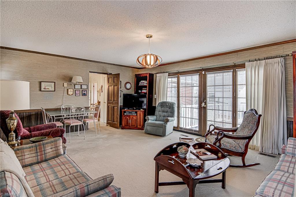 304 North Hawthorne Road Winston-Salem, NC 27104 - Photo 10 of 21 Gallery Image 10