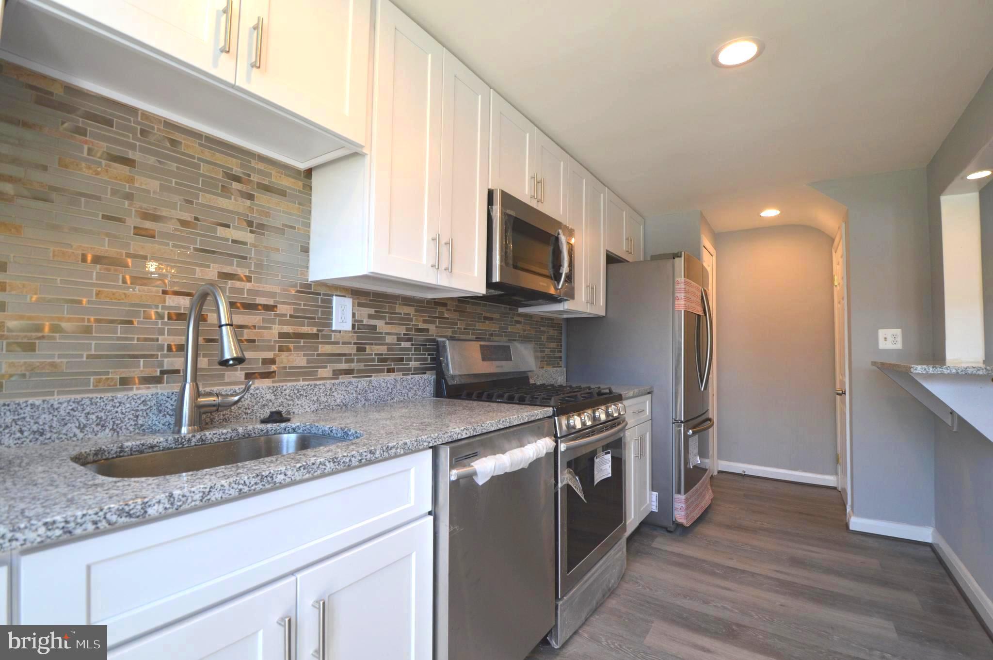 1405 Barrett Road Baltimore, MD 21207 - Photo 8 of 26 Kitchen