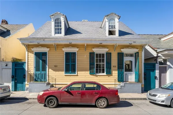 $1,400 | 935 Dauphine Street, Unit A, New Orleans, LA 70116