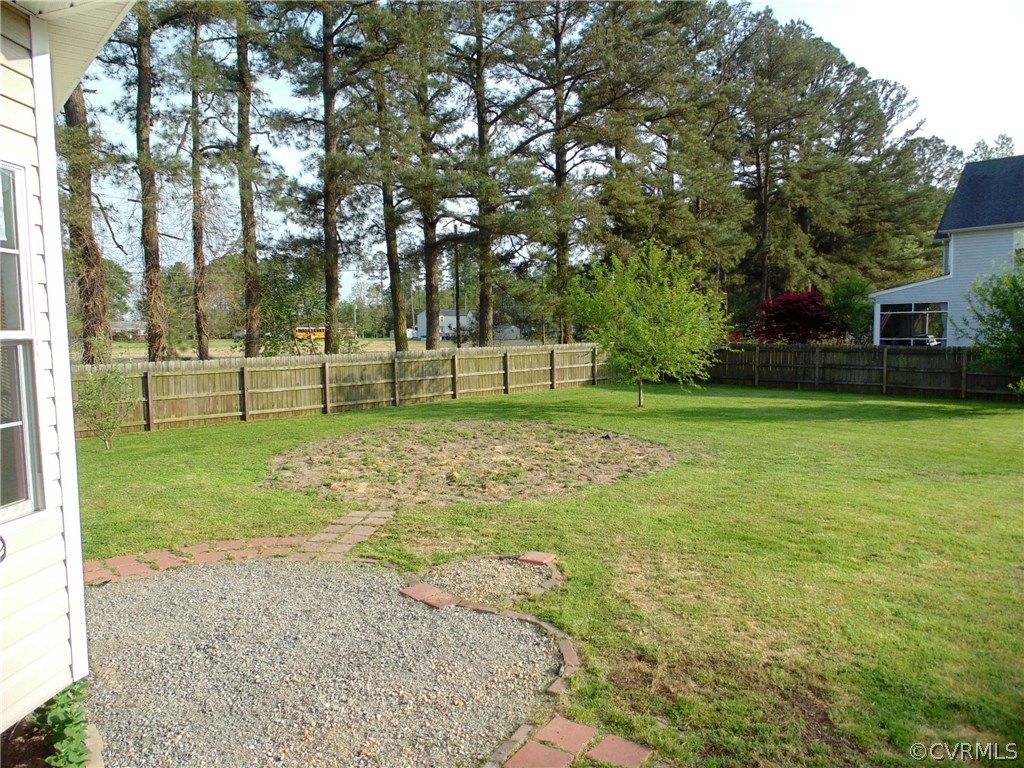 3171 Chelsea Road West Point, VA 23181 - Photo 9 of 24 Gallery Image 9