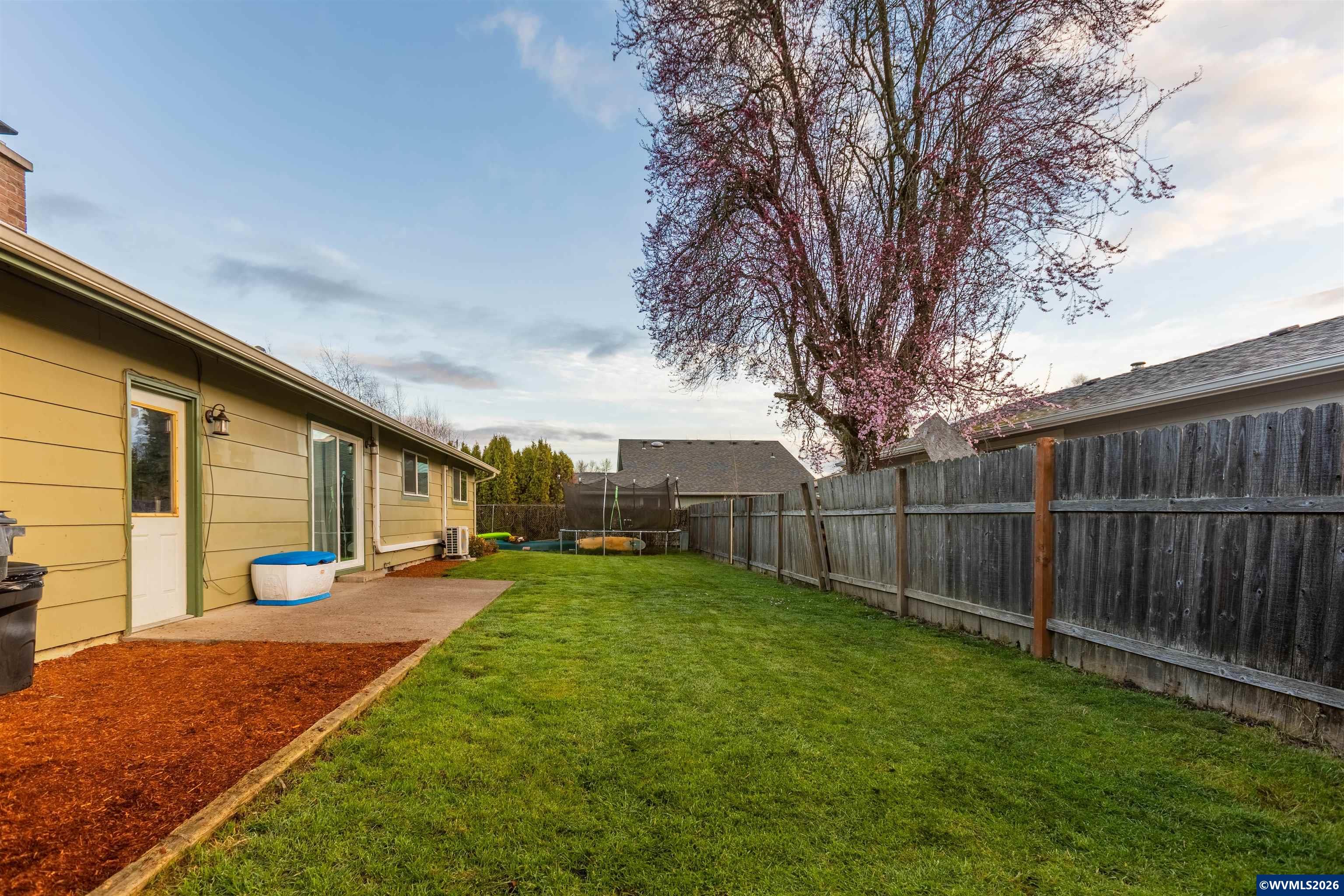 6097 Lanier Street Southwest Albany, OR 97321 - Photo 2 of 44 Gallery Image 2