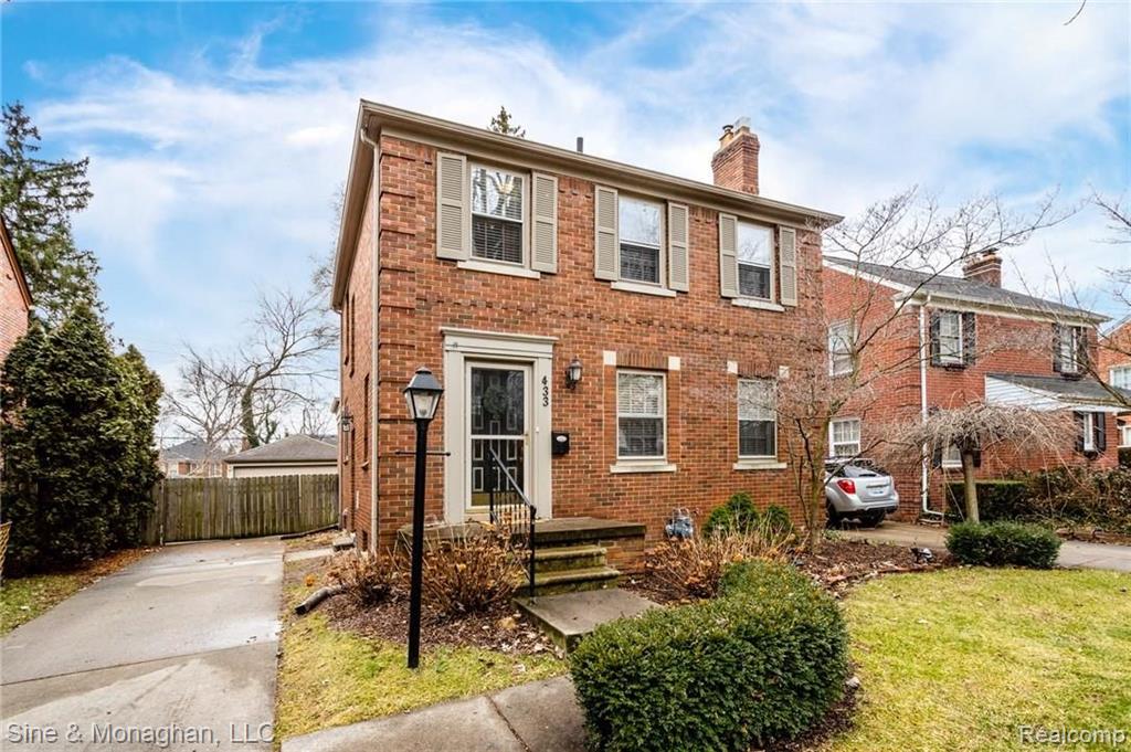 433 Maison Road Grosse Pointe Farms, MI 48236 - Photo 48 of 52