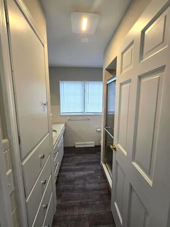 $2,195 | 714 North Bridge Street, Yorkville, IL 60560