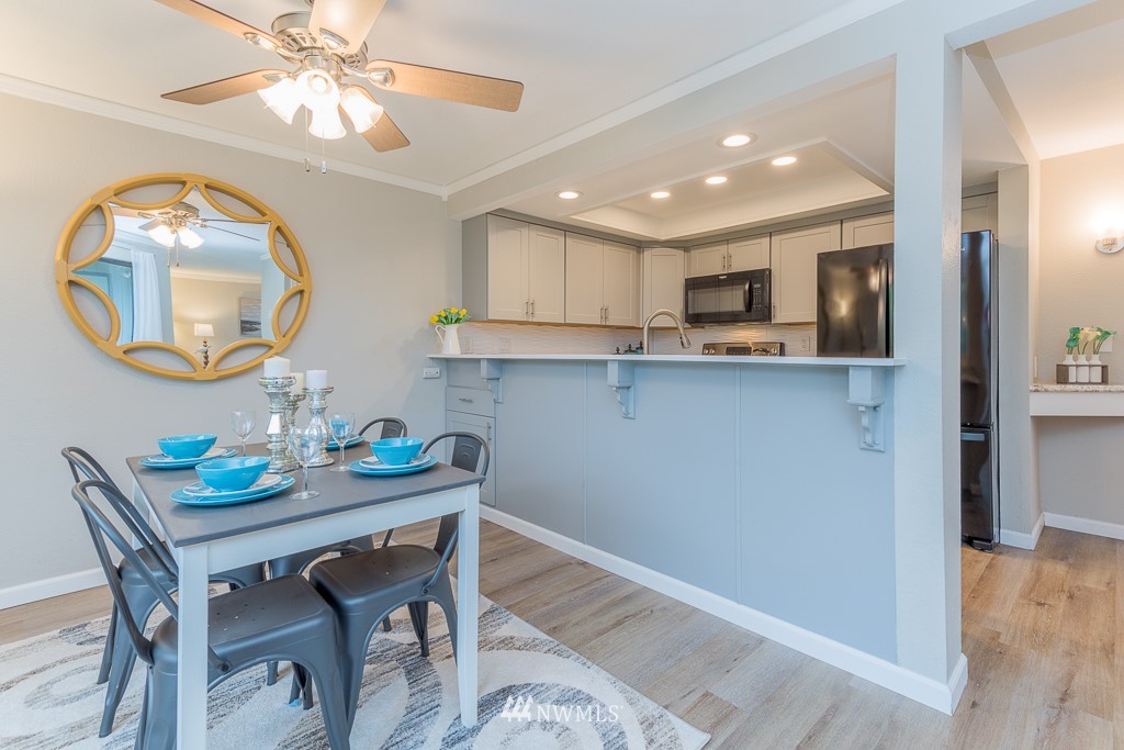 1541 Sheridan Road, Unit D1 Bremerton, WA 98310 - Photo 8 of 26 Gallery Image 8