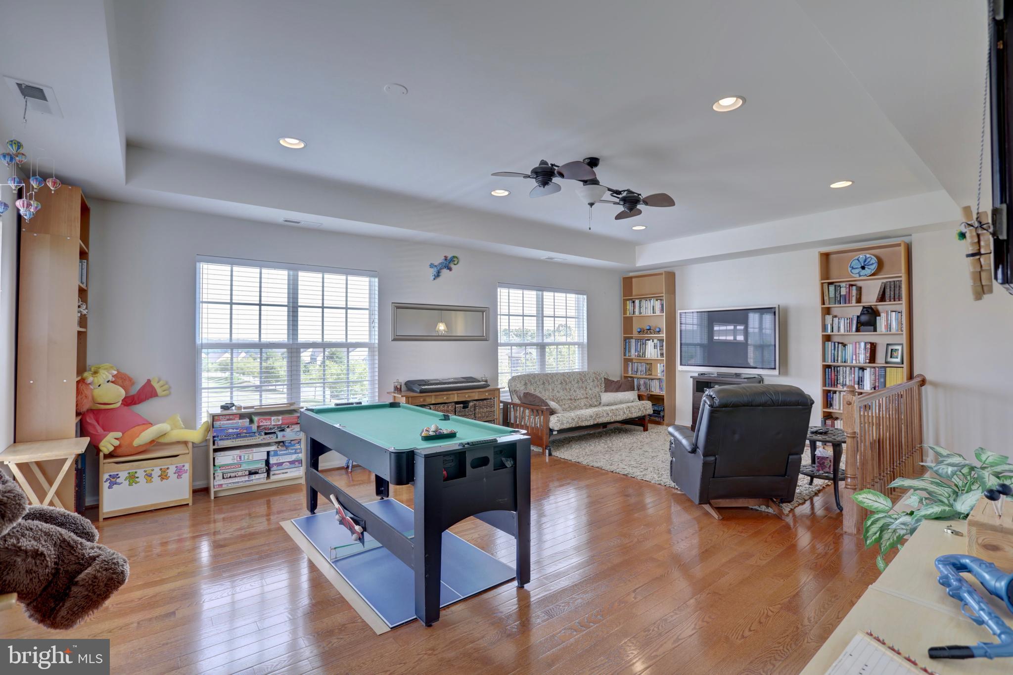 43135 Rudy Terrace Leesburg, VA 20176 - Photo 20 of 28 Top level rec room