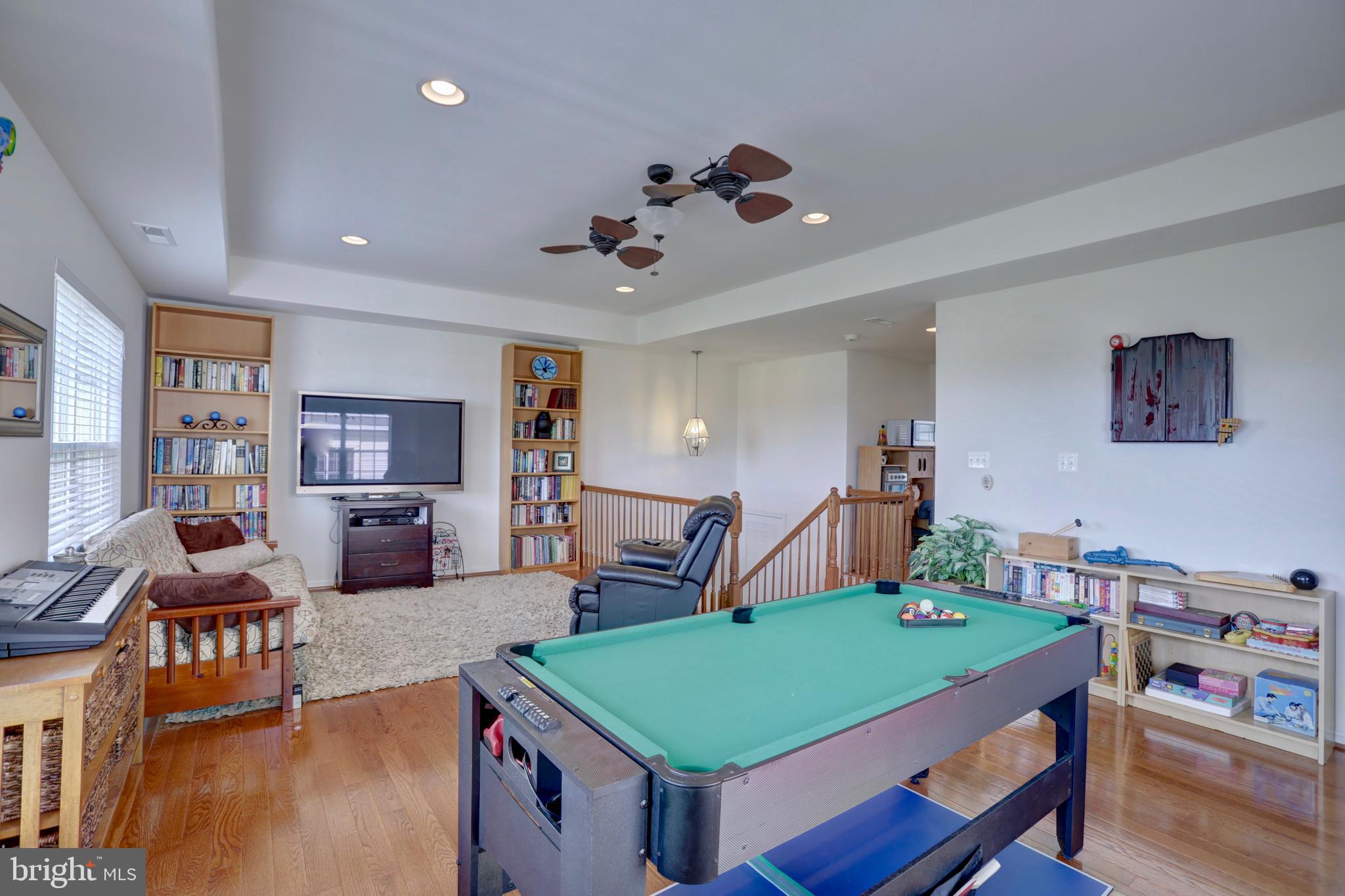 43135 Rudy Terrace Leesburg, VA 20176 - Photo 21 of 28 Plenty of room for fun and games