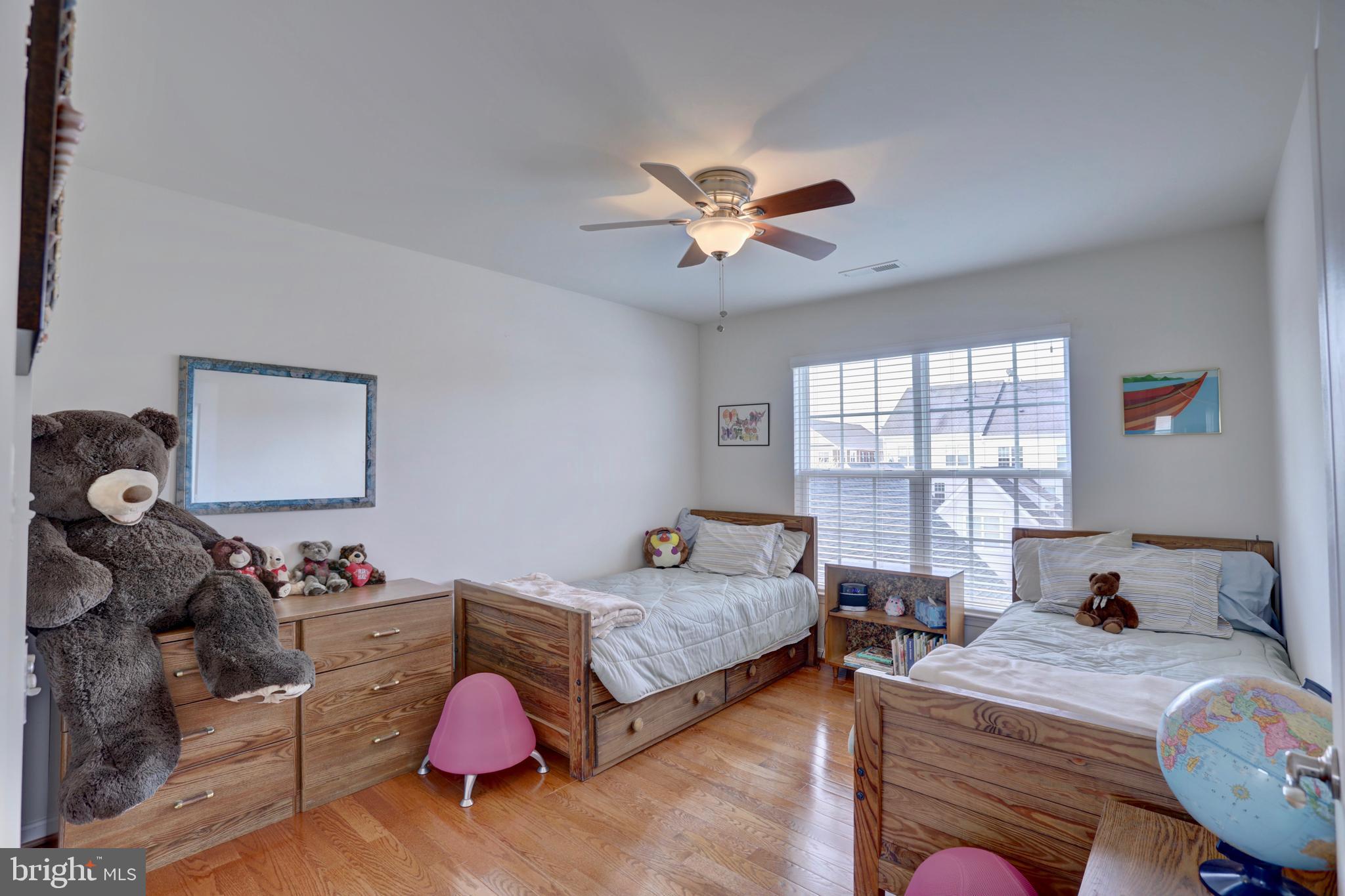 43135 Rudy Terrace Leesburg, VA 20176 - Photo 23 of 28 Bedroom #4