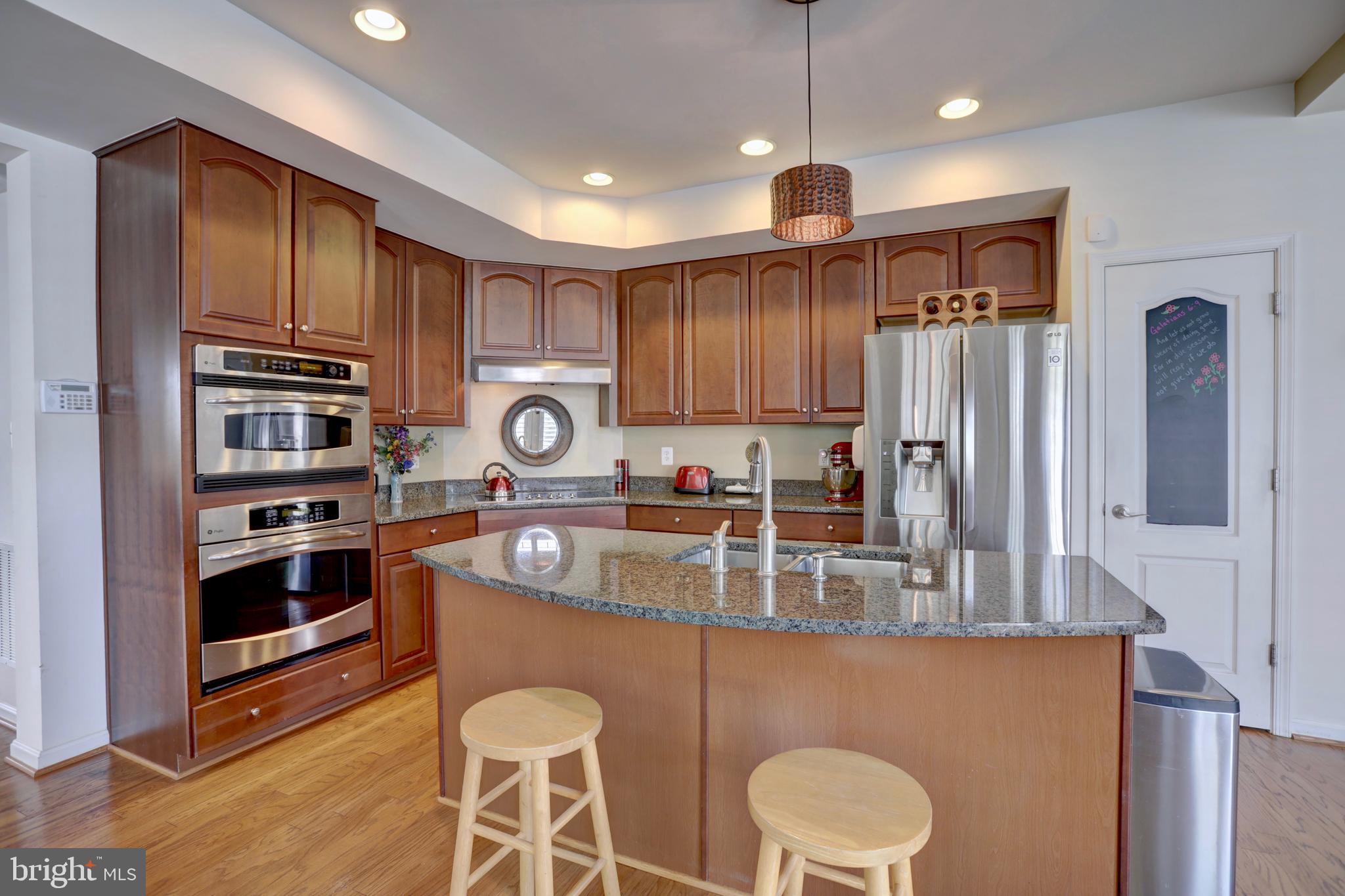 43135 Rudy Terrace Leesburg, VA 20176 - Photo 7 of 28 All stainless steel
