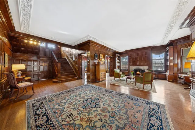 $1,395,000 | 1235 Ridge Avenue, Evanston, IL 60202