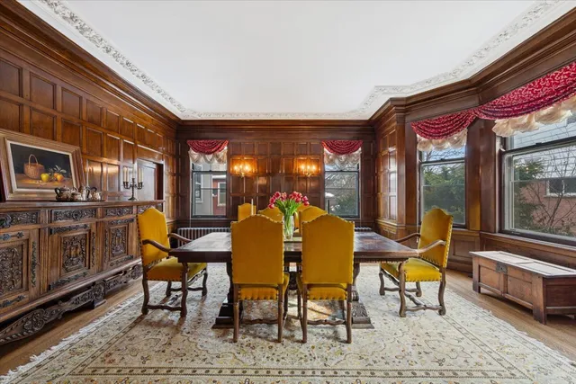 $1,395,000 | 1235 Ridge Avenue, Evanston, IL 60202