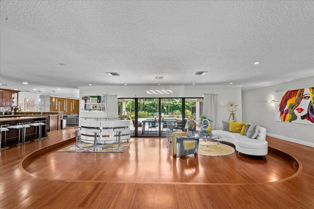 3030 Southwest 117th Avenue Davie, FL 33330 - Photo 12 of 47