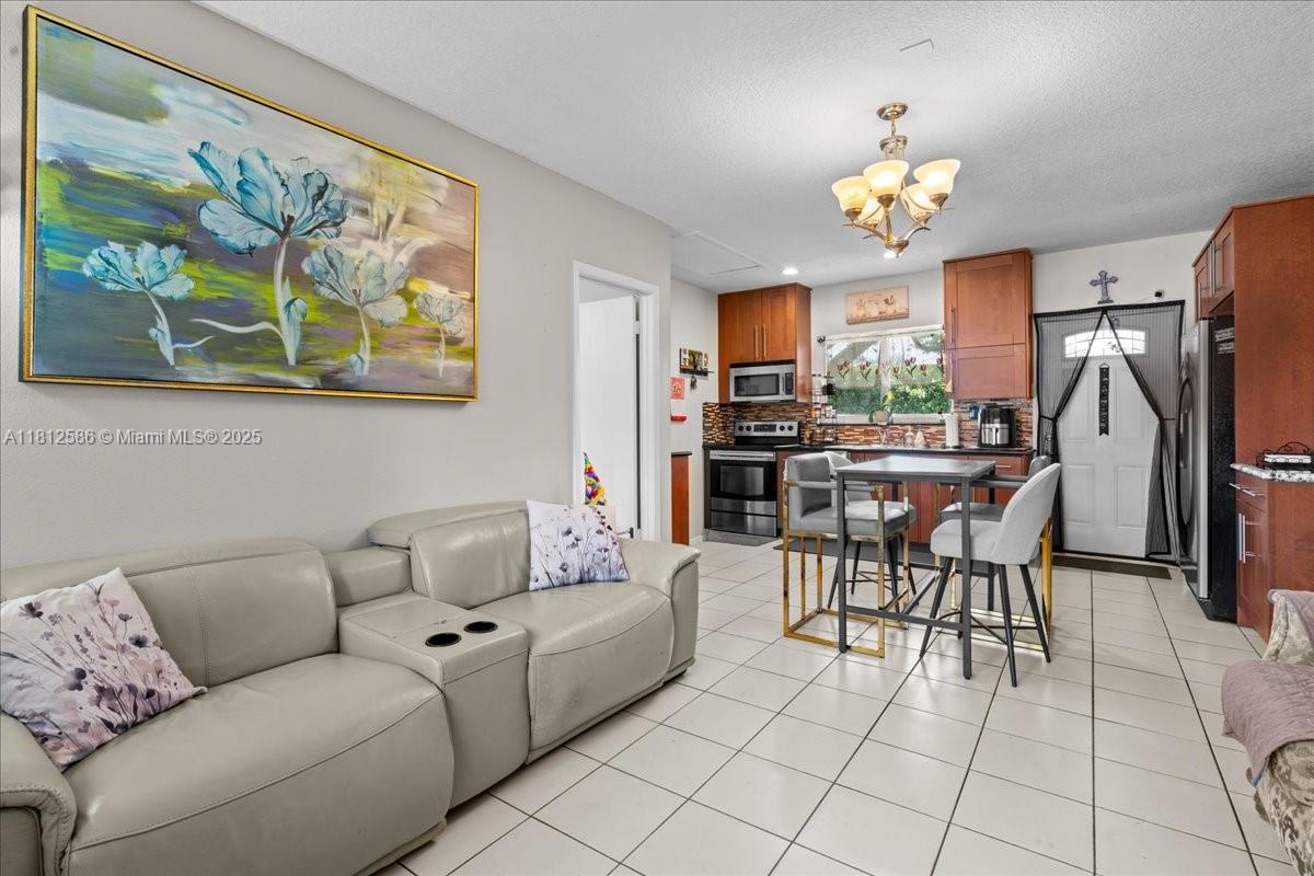 3030 Southwest 117th Avenue Davie, FL 33330 - Photo 35 of 47