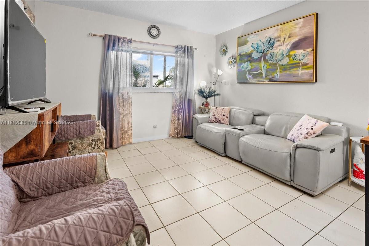 3030 Southwest 117th Avenue Davie, FL 33330 - Photo 36 of 47