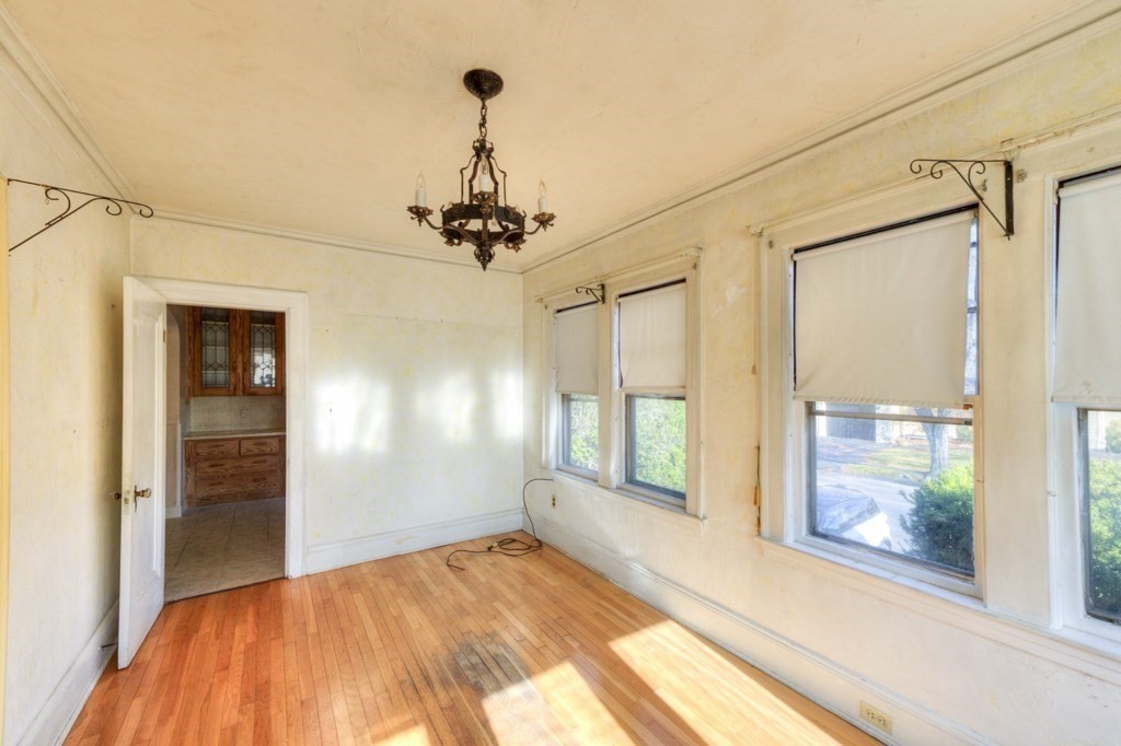 24 Hadwen Road Worcester, MA 01602 - Photo 20 of 42