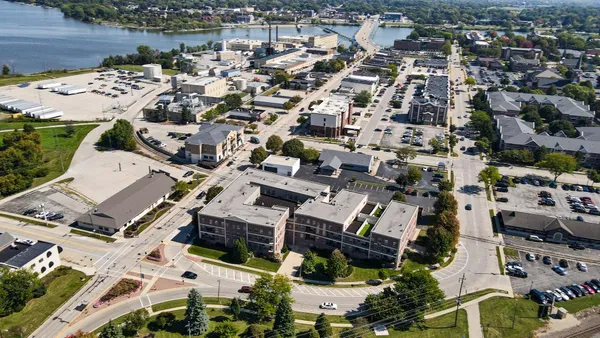 $234,900 | 555 Main Avenue, Unit 113, De Pere, WI 54115