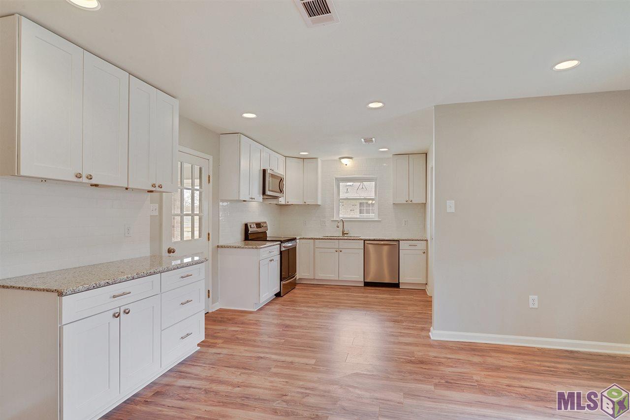 9116 Roundtree Drive Baton Rouge, LA 70818 - Photo 3 of 10
