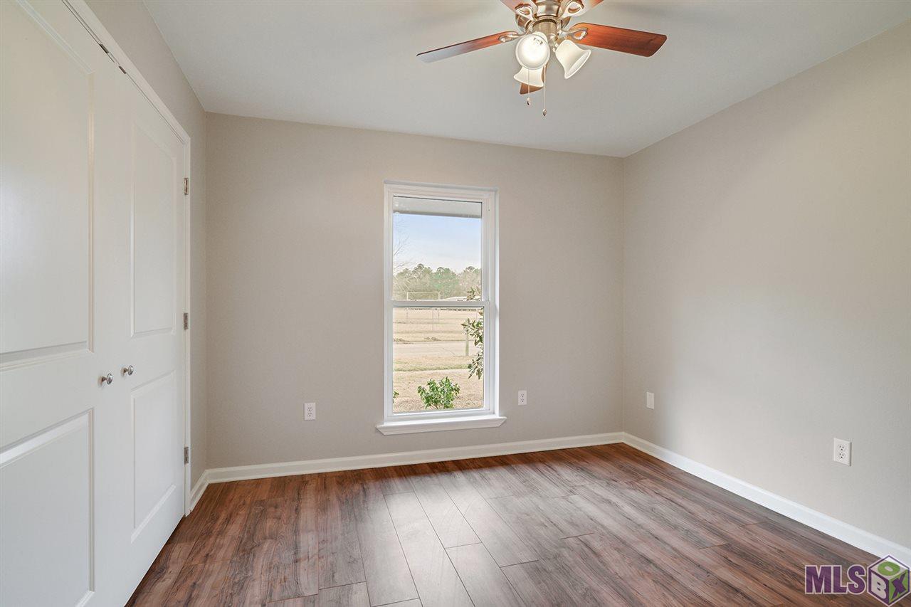9116 Roundtree Drive Baton Rouge, LA 70818 - Photo 8 of 10