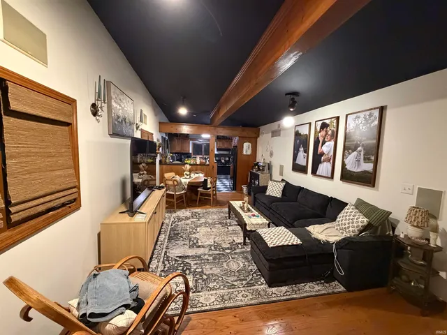 $275,000 | 706 Rose Drive, Newburgh, IN 47630