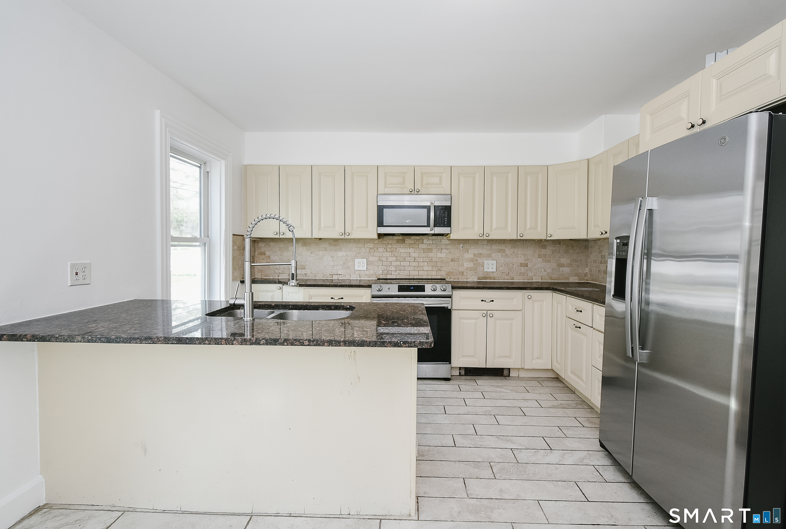 82 Greenwoods Road East Norfolk, CT 06058 - Photo 3 of 40