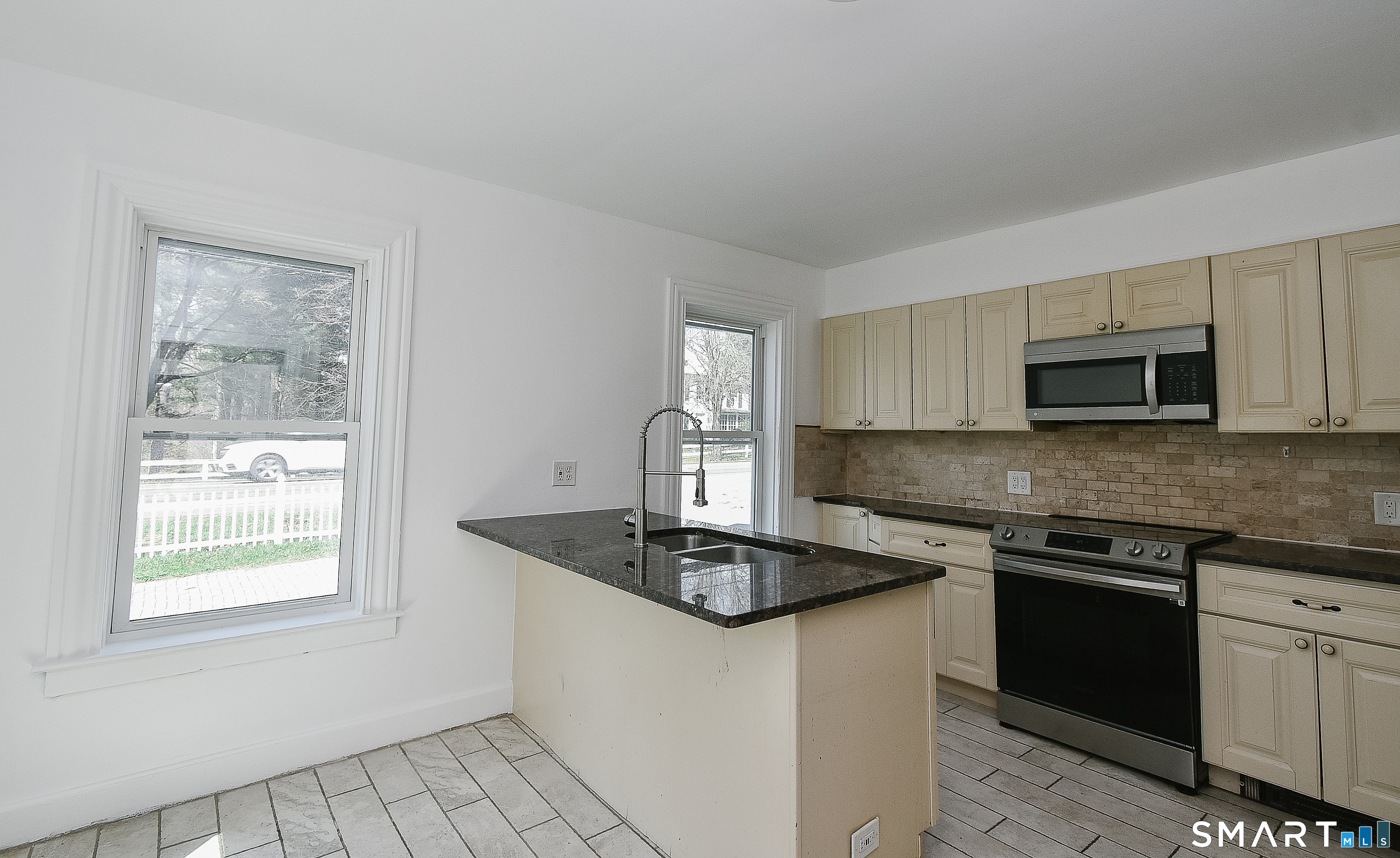 82 Greenwoods Road East Norfolk, CT 06058 - Photo 7 of 40