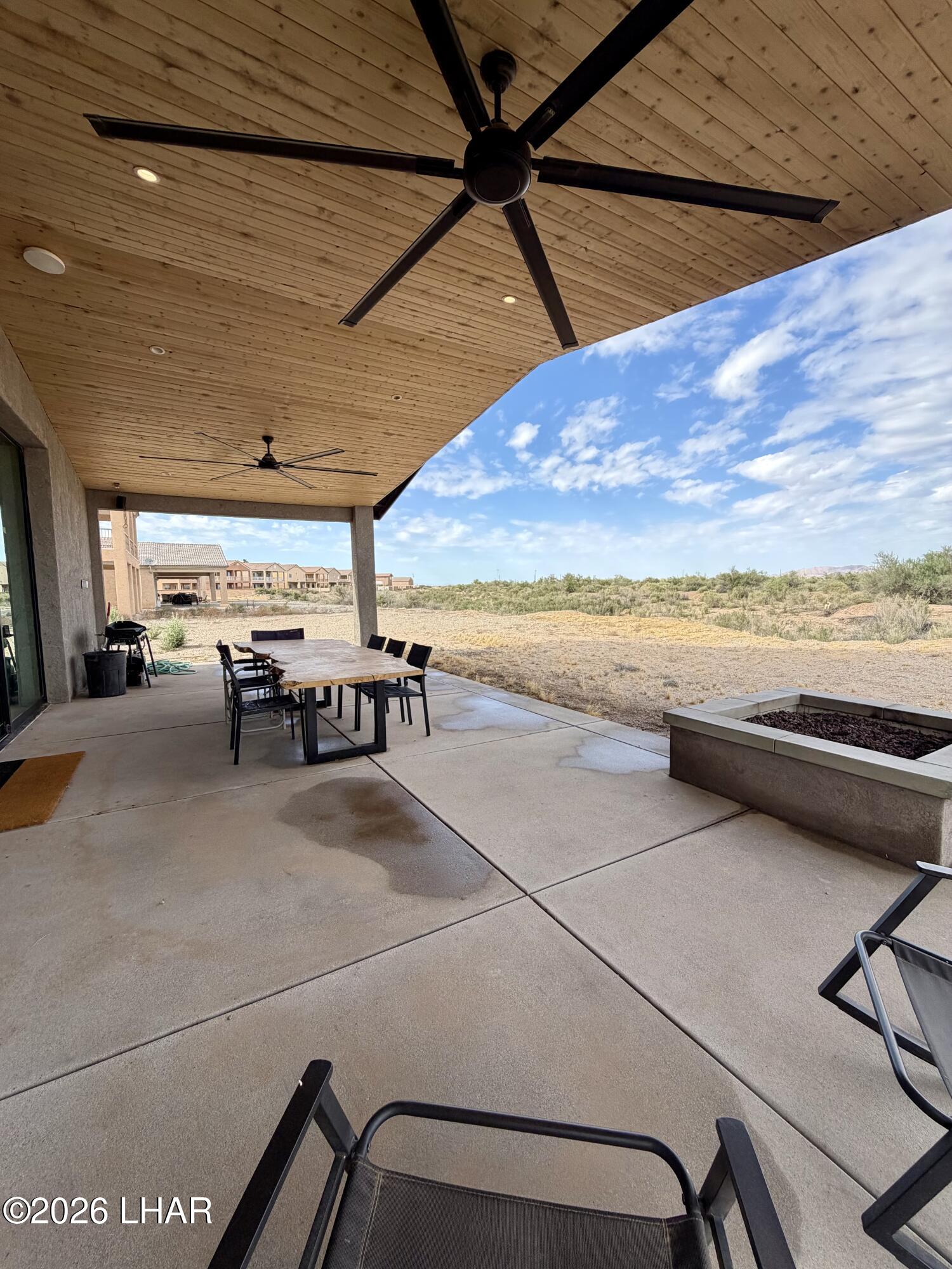 48963 Riviera Place Ehrenberg, AZ 85334 - Photo 51 of 58 a view of a gym
