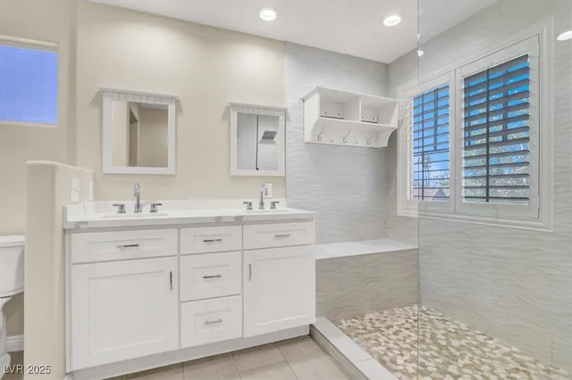 $2,195 | 636 Pacific Cascades Drive, Henderson, NV 89012