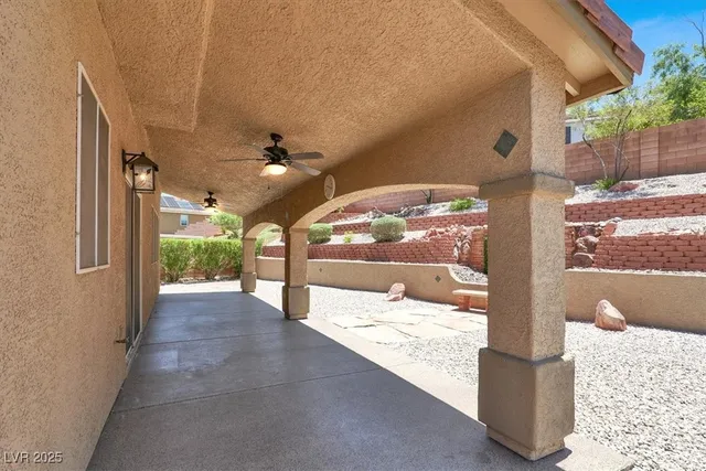 $2,195 | 636 Pacific Cascades Drive, Henderson, NV 89012