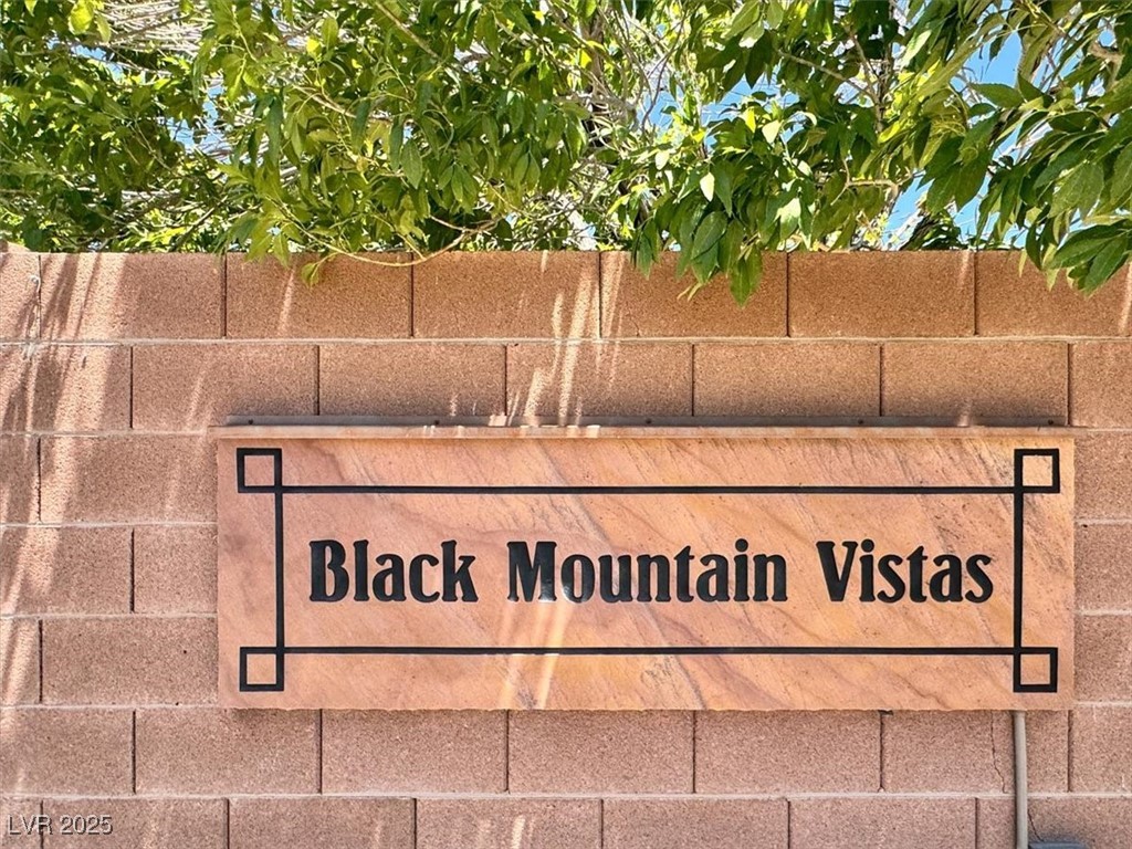 636 Pacific Cascades Drive Henderson, NV 89012 - Photo 48 of 51 Exterior view