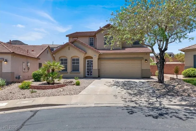 $2,195 | 636 Pacific Cascades Drive, Henderson, NV 89012