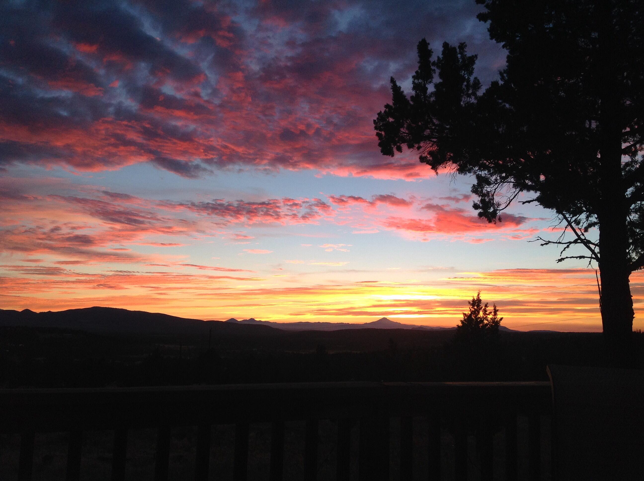 7571 Southeast Walther Loop Prineville, OR 97754 - Photo 37 of 38 Sunset3
