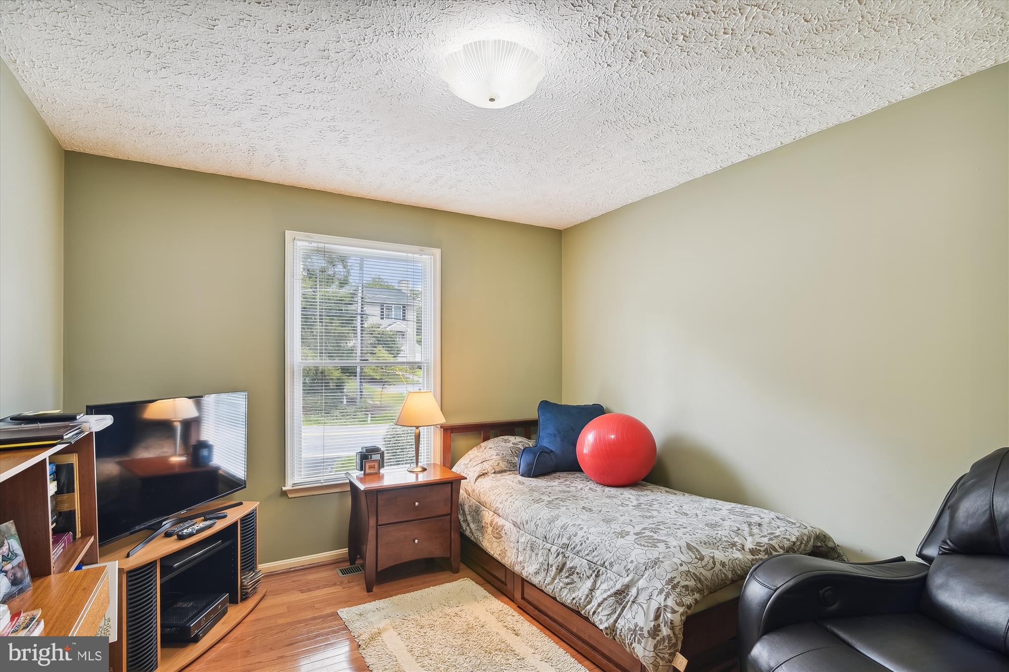 1283 Cape St Claire Road Annapolis, MD 21409 - Photo 19 of 62 Bedroom 2