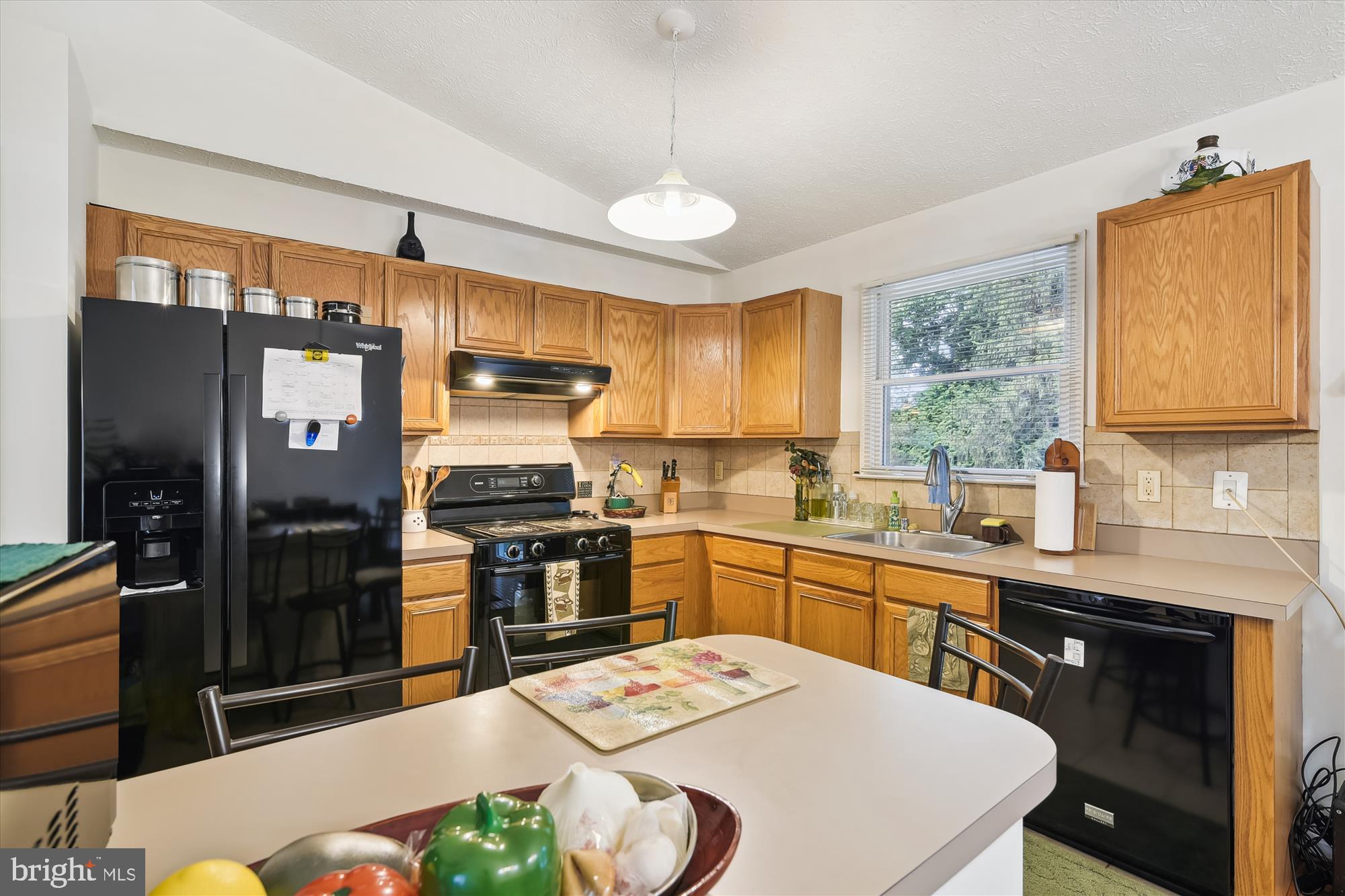 1283 Cape St Claire Road Annapolis, MD 21409 - Photo 6 of 62 Kitchen