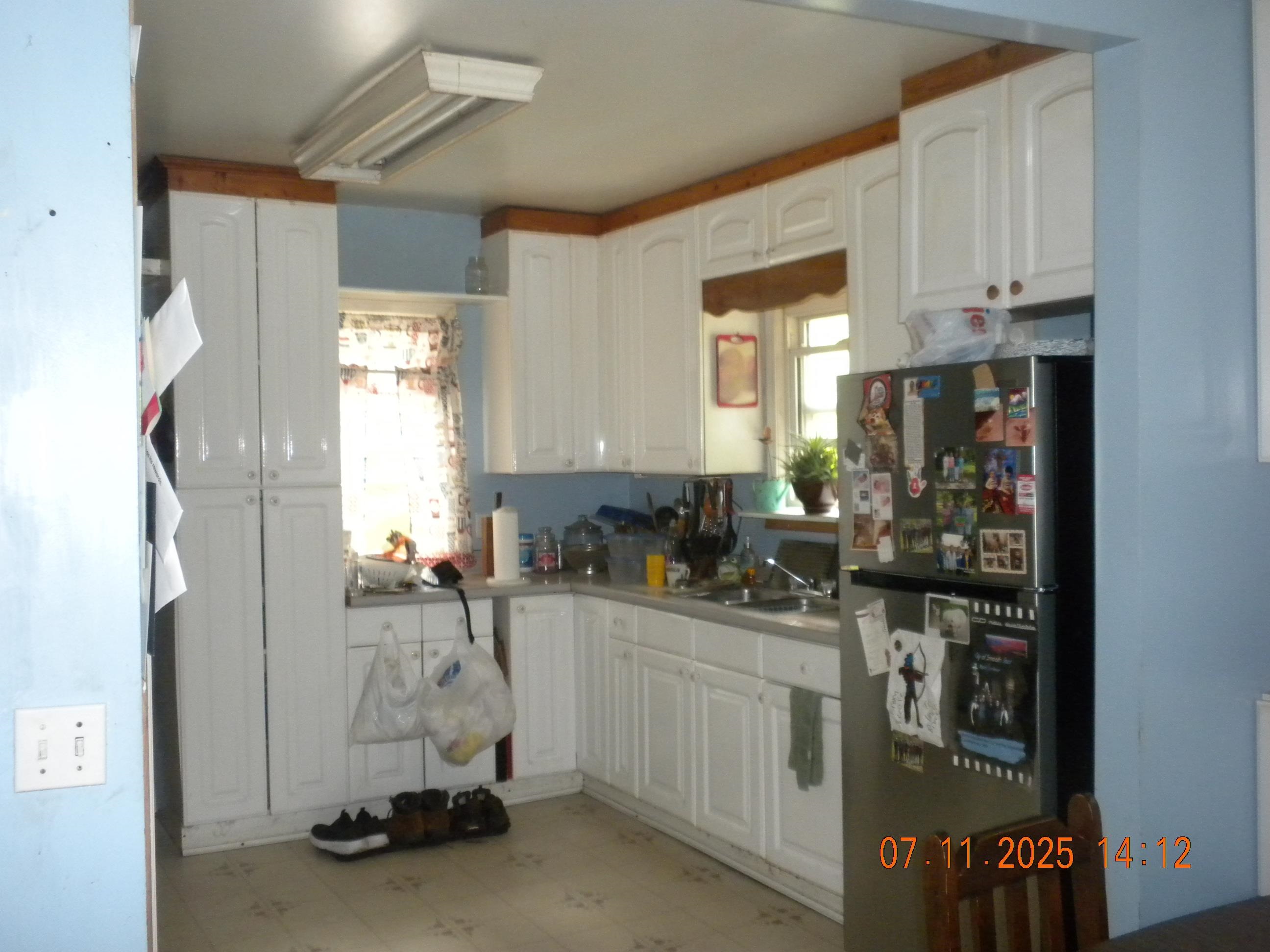 14316 North Lewis Road Clio, MI 48420 - Photo 2 of 5 Kitchen