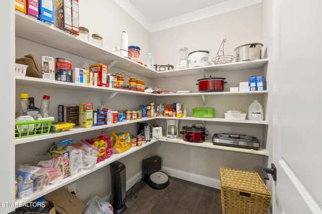 $679,000 | 403 Cummings Court, Morristown, TN 37814