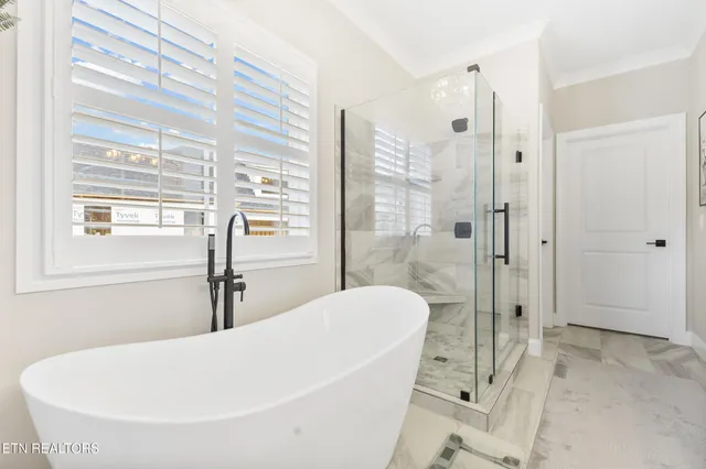 $679,000 | 403 Cummings Court, Morristown, TN 37814