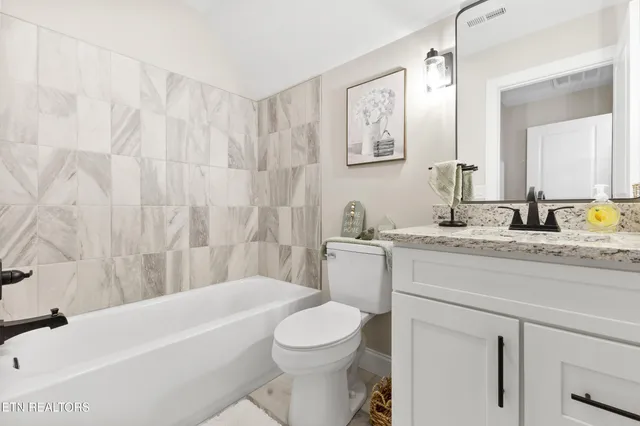 $679,000 | 403 Cummings Court, Morristown, TN 37814