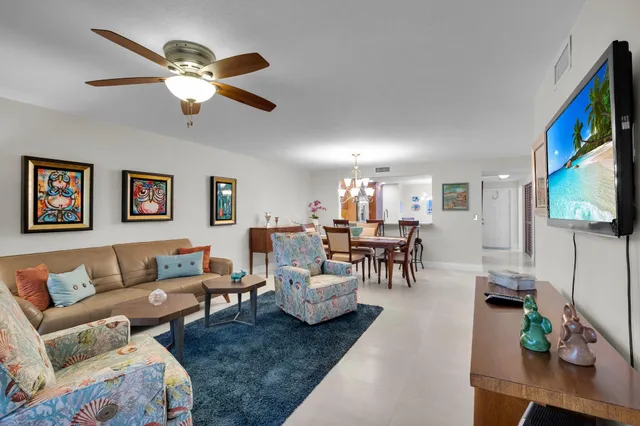 $307,000 | 9628 Pavarotti Terrace, Unit 101, Boynton Beach, FL 33437