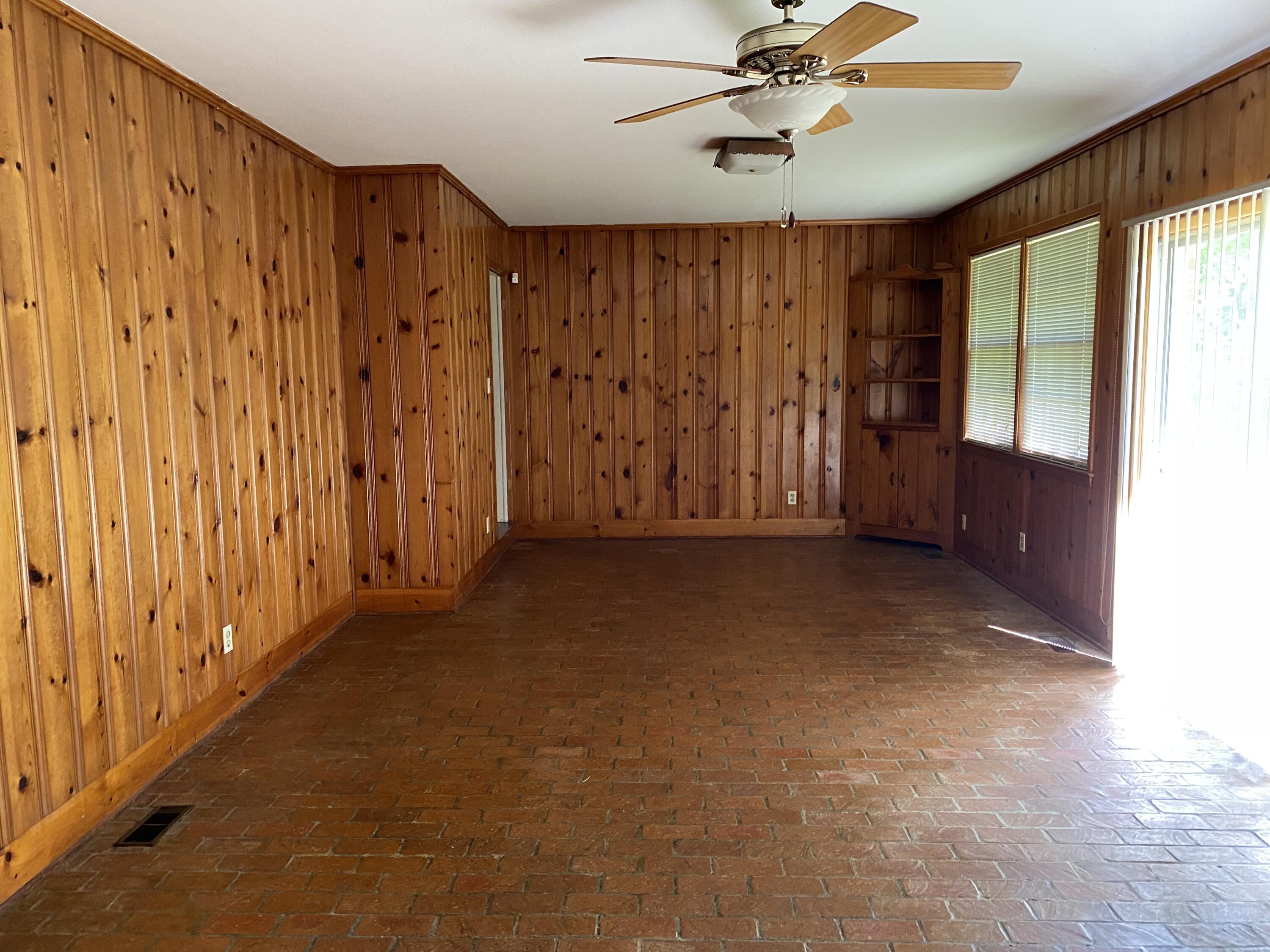 51 Old Trolley Road Summerville, SC 29485 - Photo 5 of 24 IMG_0718