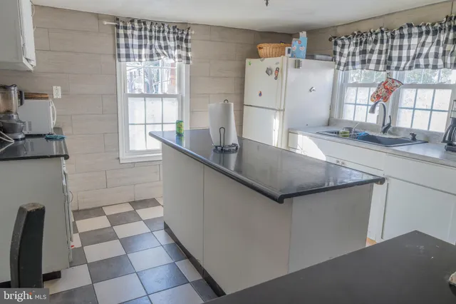 $145,000 | 164 Vine Street, Bridgeton, NJ 08302