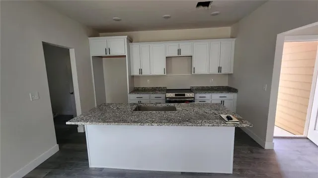 $304,000 | 1607 Al Ortolani Way, Pittsburg, KS 66762