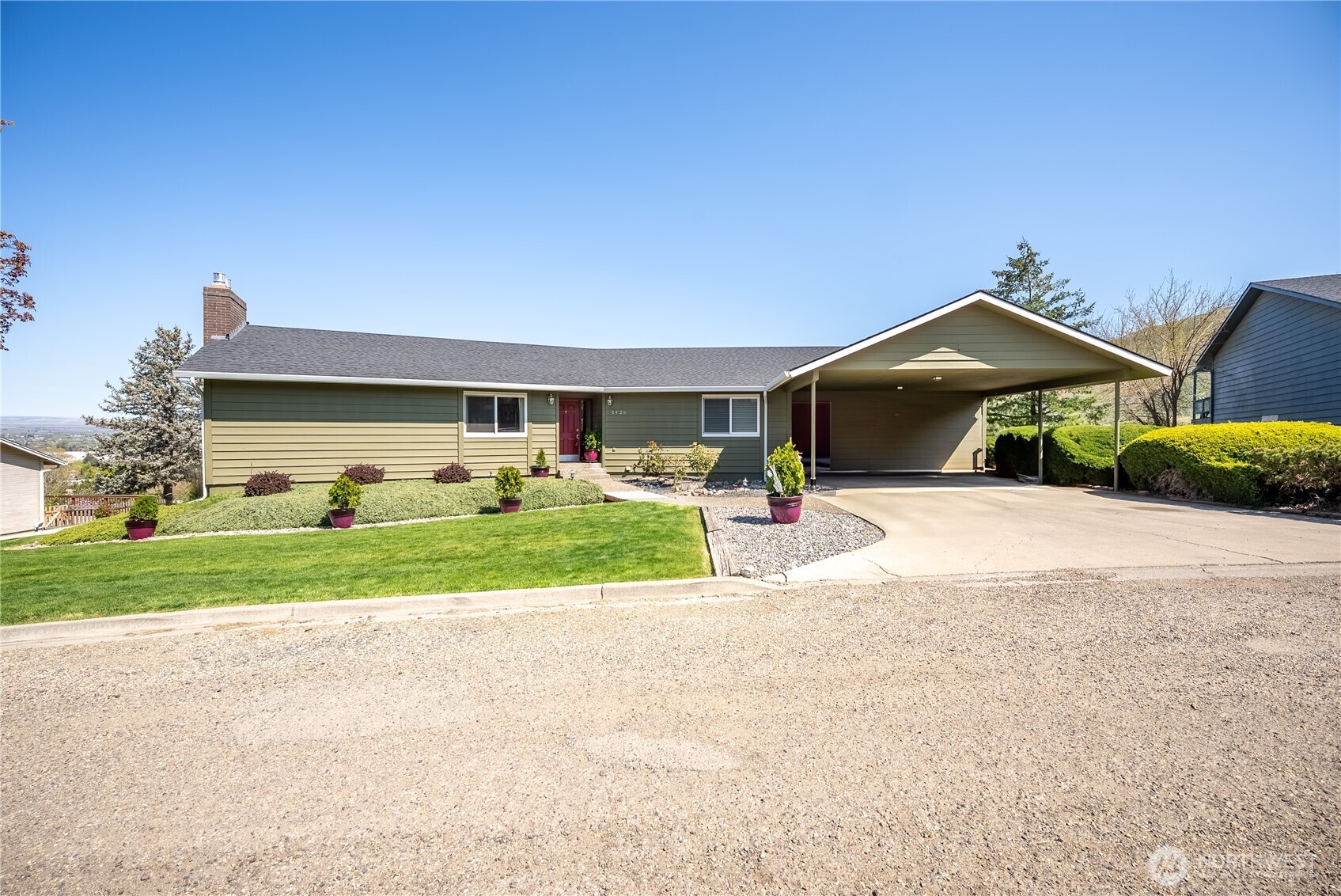 1426 Kinney Way Prosser, WA 99350 - Photo 2 of 30 Gallery Image 2