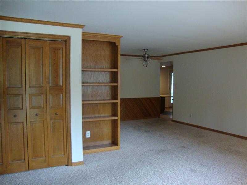 6608 Westdrum Road Indianapolis, IN 46241 - Photo 3 of 9 Gallery Image 3