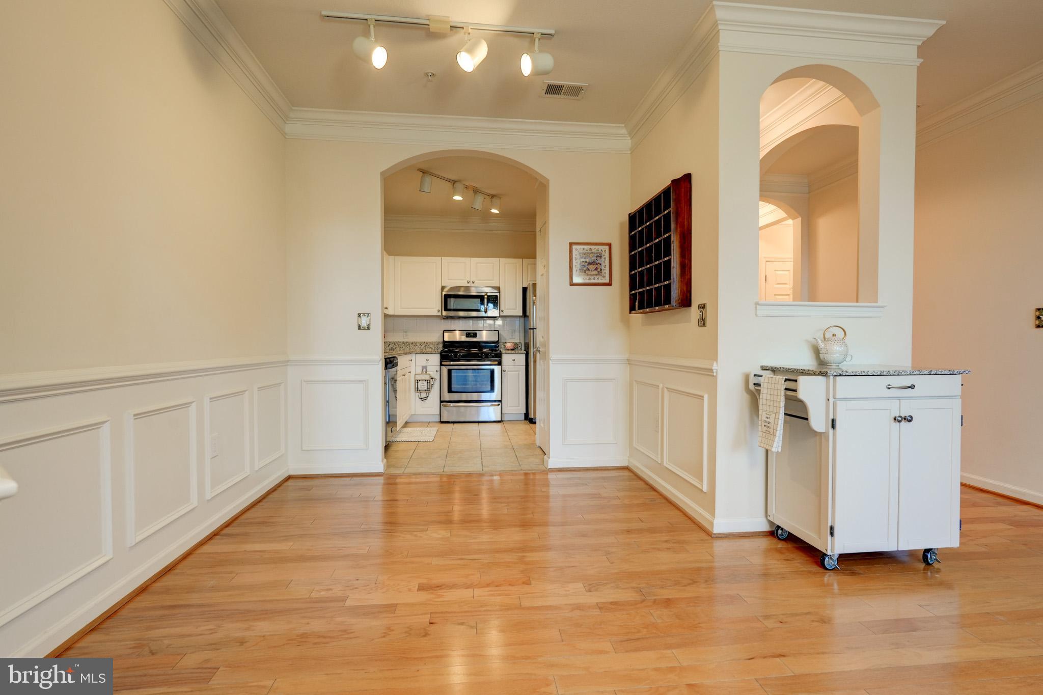 31 Booth Street, Unit 253 Gaithersburg, MD 20878 - Photo 11 of 61 Gallery Image 11