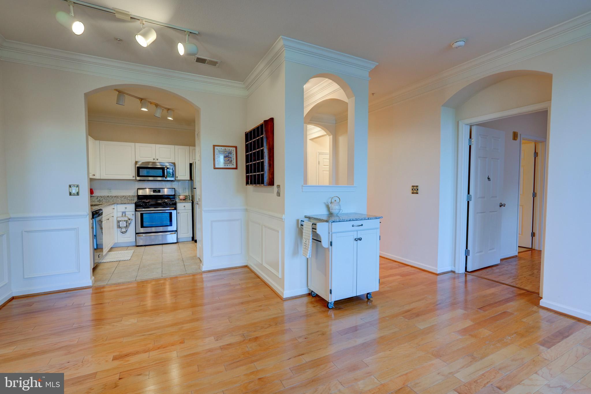 31 Booth Street, Unit 253 Gaithersburg, MD 20878 - Photo 42 of 61 Gallery Image 42