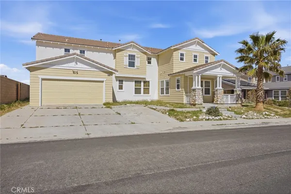 $599,999 | 13184 Mammoth Street, Hesperia, CA 92344