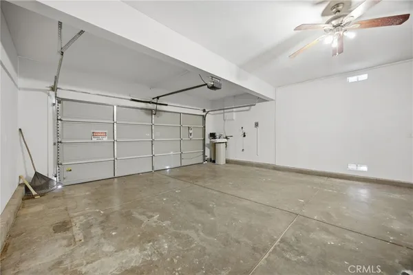 a view of a garage