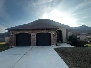 $299,999 | 69261 Taverny Court, Madisonville, LA 70447