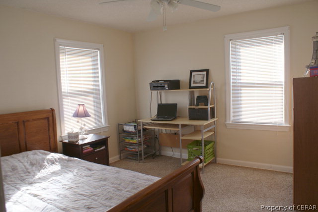 349 Fox Hill Road Hampton, VA 23669 - Photo 5 of 11 Gallery Image 5