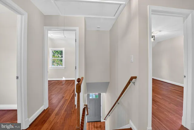 a view of entryway with wooden floor
